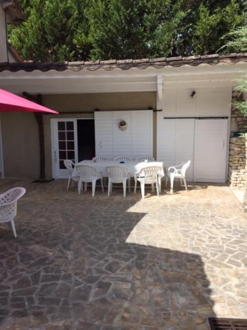 Les Pierrottes Holiday home